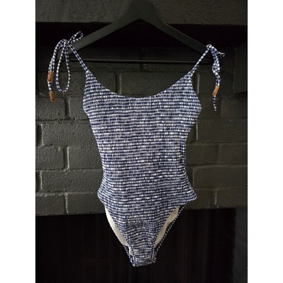Sperry Womens Gingham Smocked Blue and white One Piece Swimsuit size Large - Picture 1 of 6